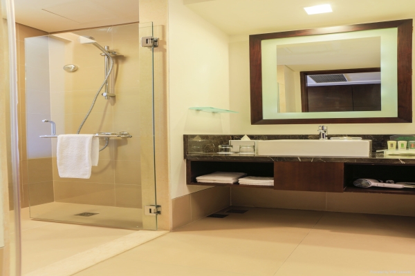 Holiday Inn & Suites MAKATI